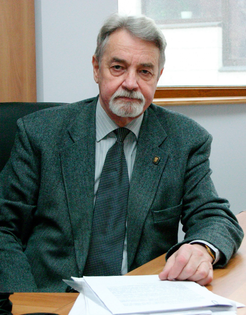 Y.Gnedovsky.jpg